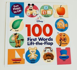 Using flash cards to increase MLU and vocabulary can become repetitive for some of my younger kids. I always try and find new ways to keep them engaged and to make learning fun. This 100 first words lift-n-flap book is great for keeping my kids engaged, they are always so excited to see what’s on the other side of the flap! It also comes with pictures from different categories toys, food, clothes, animals, home, and outdoors. They also love that it has all things Disney! 😍🏰✨